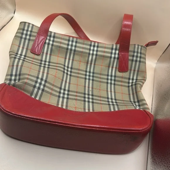 Burberrys 19th Century Purse Handbag - Picture 7 of 8